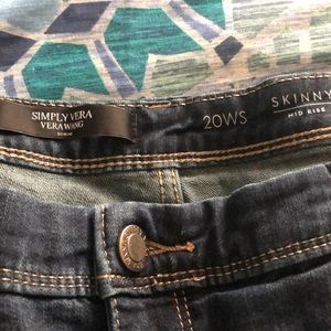 Dark wash 20WS simply Vera skinny jeans